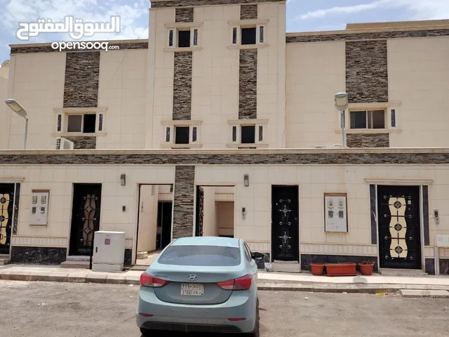 400 m2 1 Bedroom Apartments for Rent in Al Riyadh Al Arid