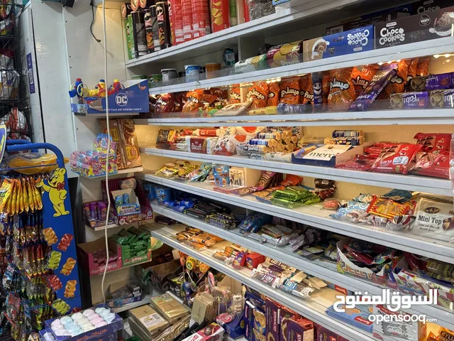 رف للبيع خشب