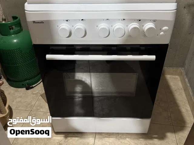 White oven -4 burners