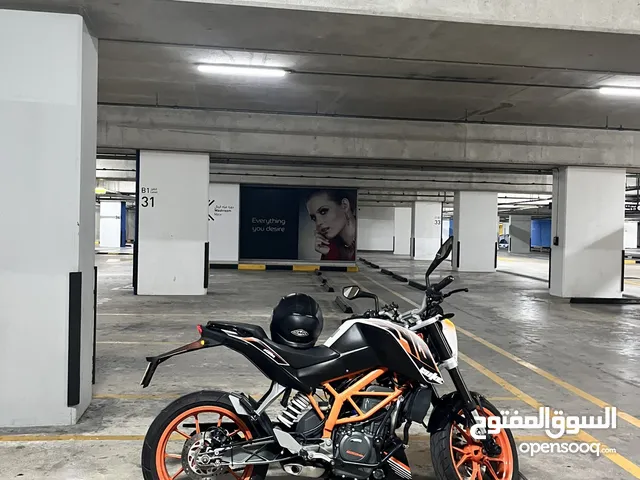 KTM Duke 390 2016 model