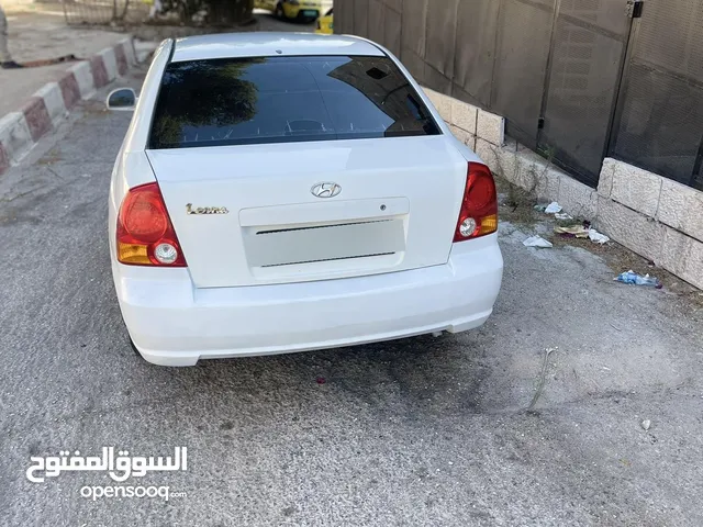 هونداي فيرنا 2004