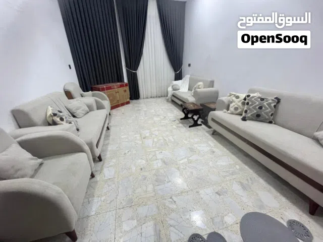 تخم 10 مقاعد مستعمل جداً قليل