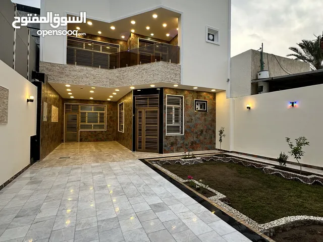 300m2 5 Bedrooms Townhouse for Sale in Najaf Al Mualmeen