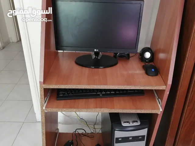 كمبيوتر desktop  للبيع