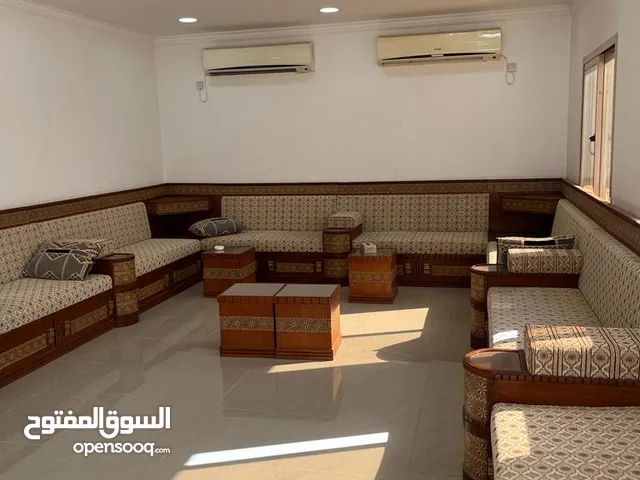 1000 m2 More than 6 bedrooms Villa for Rent in Al Ahmadi Wafra residential
