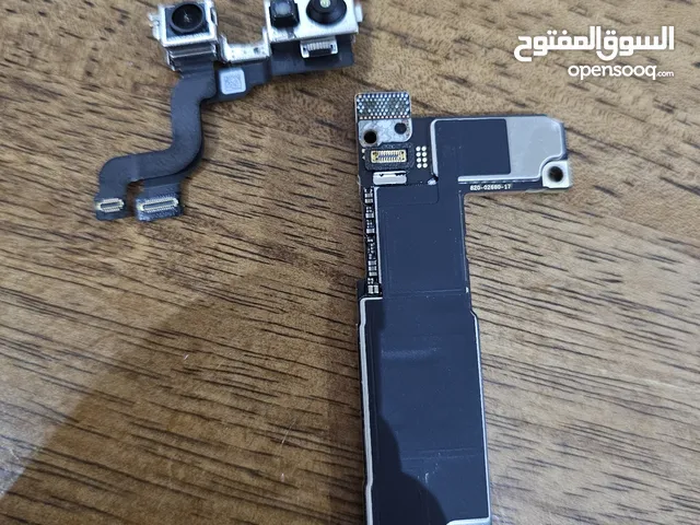 IPhones and Samsung spare parts services