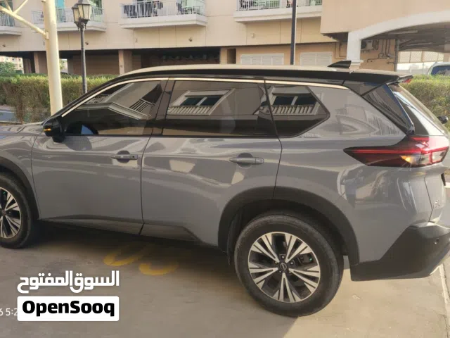 2025 نيسان X-تريل SV1
