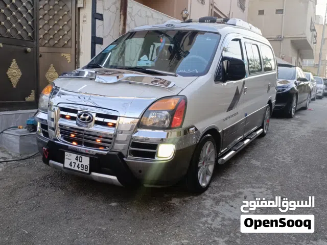 2005 هيونداي H1 GL Plus