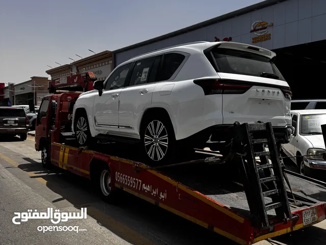 سطحه لنقل خارج الرياض وجميع مناطق المملكة ودول الخليج