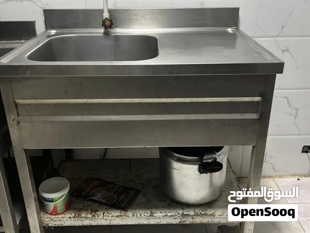 طاولات ستيل اصليه غير قابله للصدا