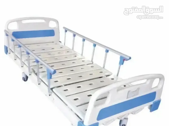 معدات ومستلزمات طبية ( اسره طبية -كرسي متحرك - معدات طبية)