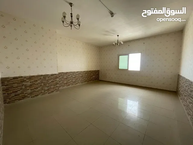 1000 ft 1 Bedroom Apartments for Rent in Sharjah Al Nabba