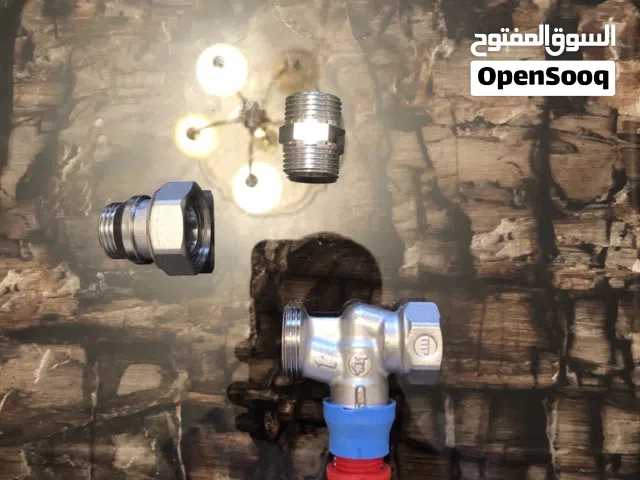 حامل رادياتوري تدفئة مركزية مع رادياتوري ترموستات