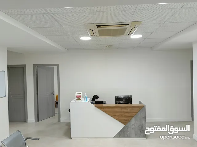 Polyclinic for Sale
