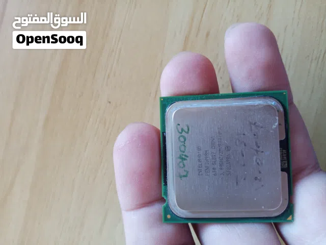 شغال بدون اي مشاكل pentium 4