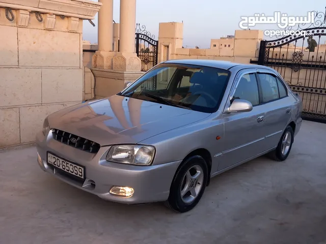 هونداي فيرنا 2001
جير عادي بوضع الشركه