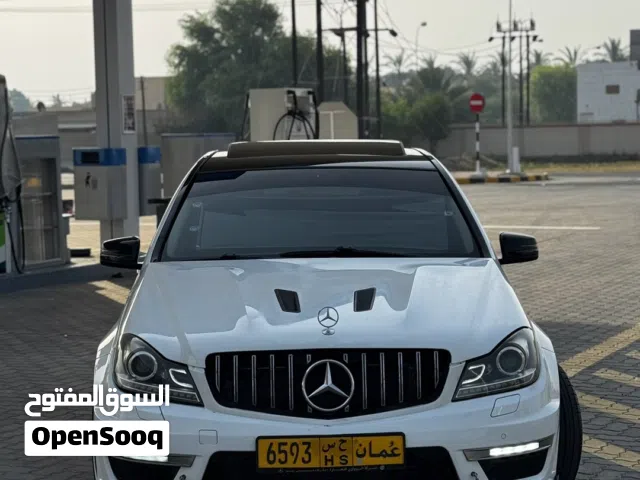 2013 مرسيدس بنز الفئة-C C 300