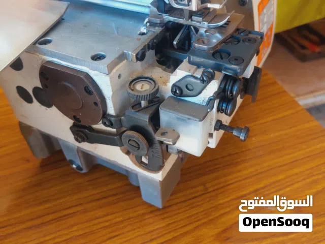 مكنة اوفر  مستعمل نضيف للبيع