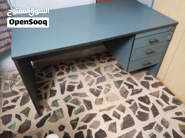 طاوله مكتب مستعمل
