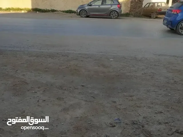 طابق ارضي للبيع بطريق المهدية