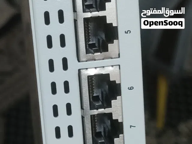 Fortinet FortiGate.