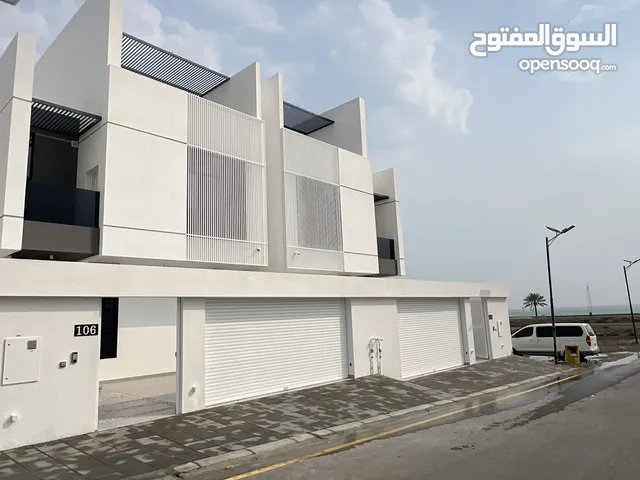 توين فيلا شاطي الحيل الشمالية 70 متر من البحر( المالك)