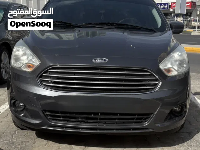 2016 Ford Figo Titanium
