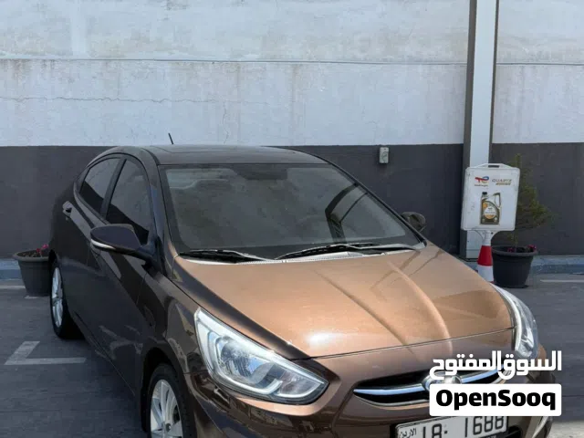 2016 هيونداي اكسنت Limited