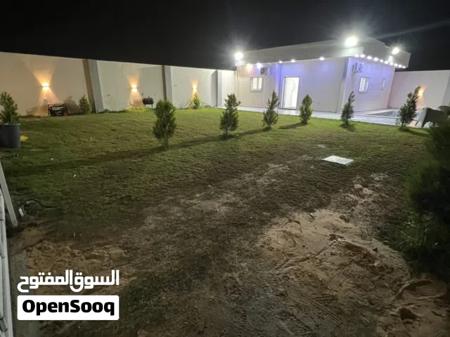 2 Bedrooms Chalet for Rent in Tripoli Al-Baesh