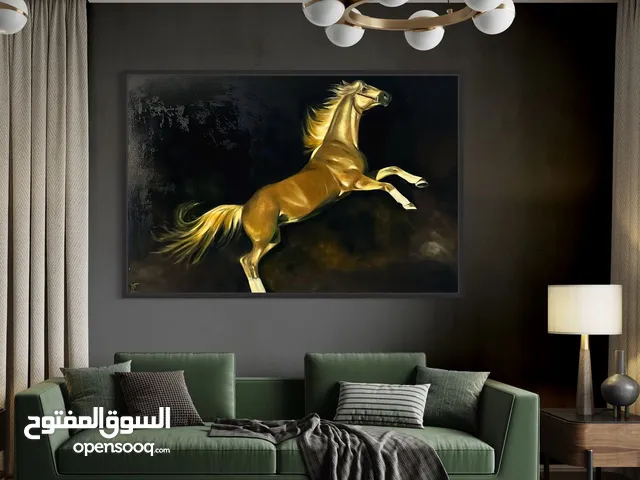 فنانه تشكيلية ًً هذه اللوحة زيتية للخيل العربي الاصيل  مقاسها متر في متر ونصف 