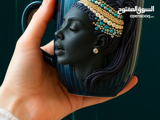 ماگ سيراميك يدوي الصنع بنقش بارز