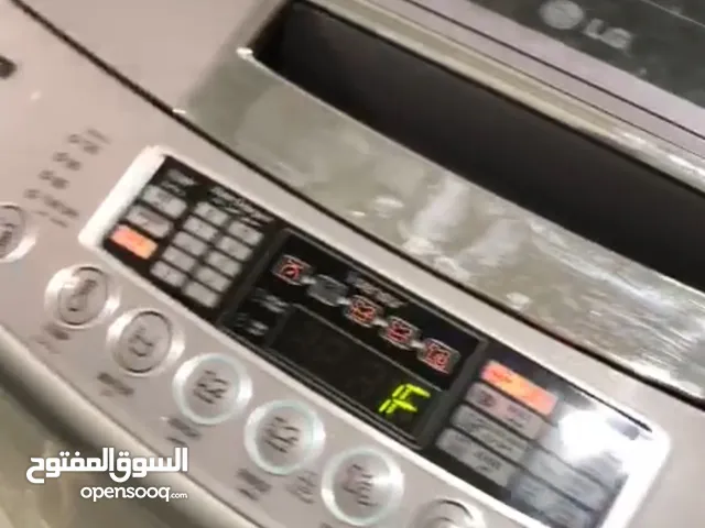 LG 11 - 12 KG Washing Machines in Mubarak Al-Kabeer
