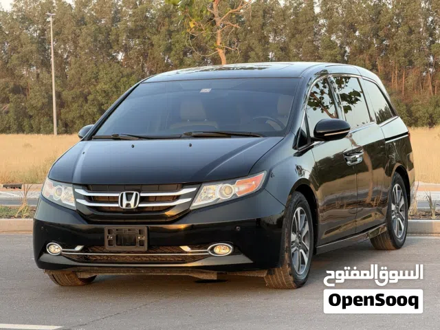 2016 هوندا اوديسى LX