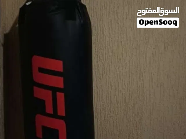 كيس ملاكمة UFC بحالة ممتازة