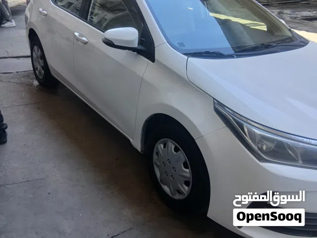 2018 تويوتا كورولا GLI