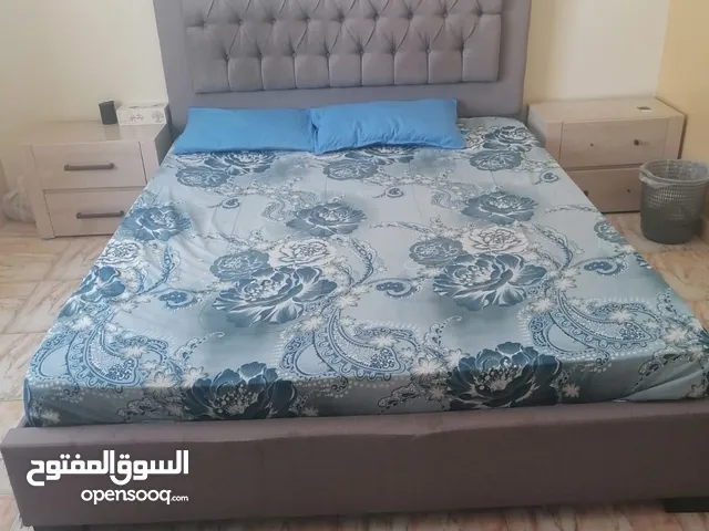 Al raha matress queen size bed with side tables