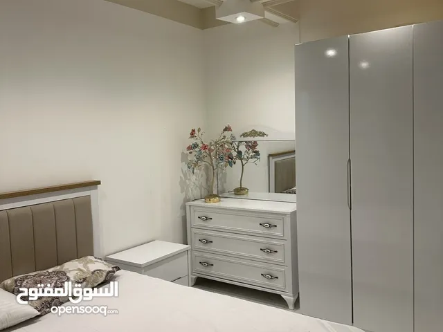 Nice 1 bhk elkwer غرفه وصاله مقابل ابيس هوتيل