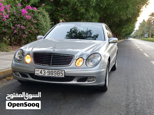 2005 مرسيدس بنز الفئة-E E 240