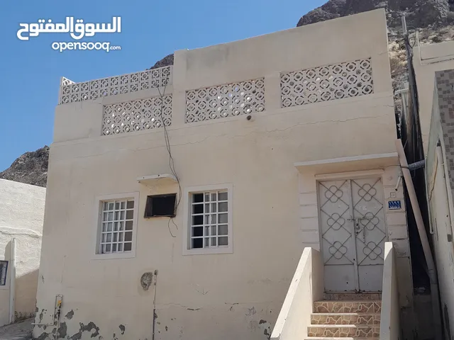 97 m2 4 Bedrooms Townhouse for Sale in Muscat Other