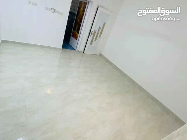 120 m2 1 Bedroom Apartments for Rent in Muscat Seeb