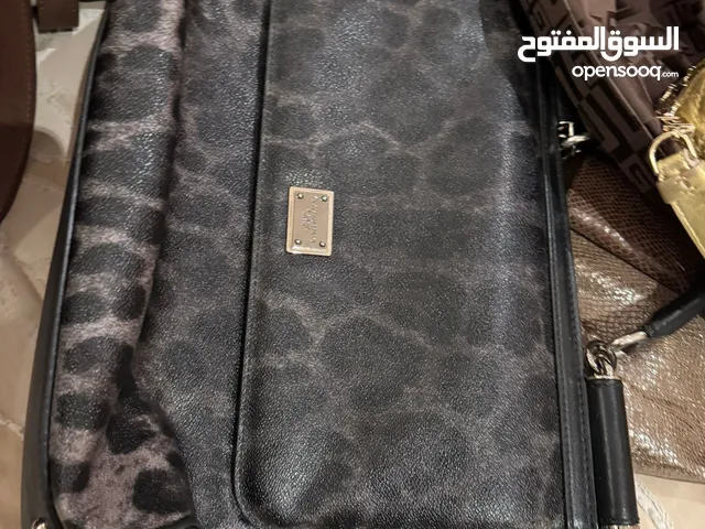 جنطه شبه جديده اصليه