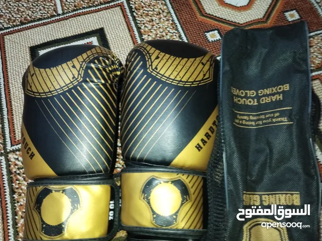 اجفوف ملاكمه قياس 10 مستعمل اسبوع