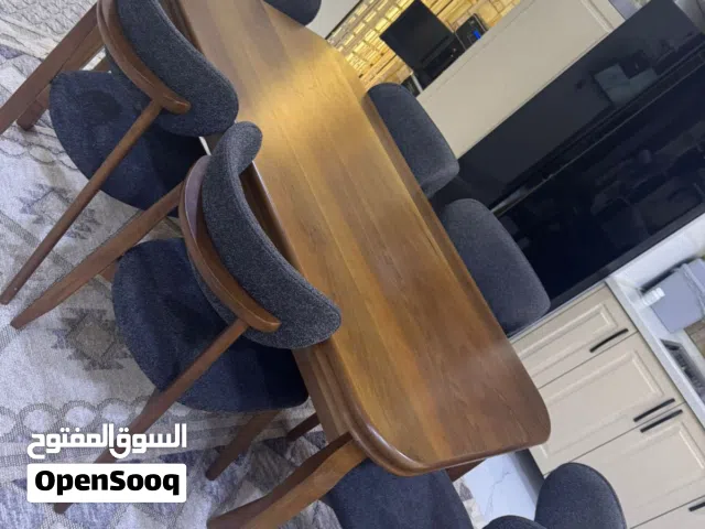 ميز طعام خشب زان كلش جديد وسيت طبلات كلش جديدات للبيع
