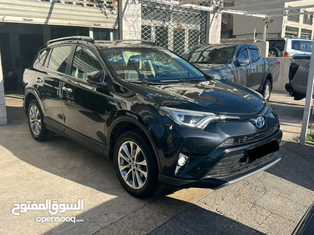 Used Toyota RAV 4 in Amman