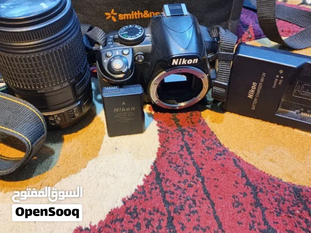 كاميرا نيكون 3100 دي مع زوم رياضي 55 الى 300 ملم توصيل كل انحاء العراق مجاني
