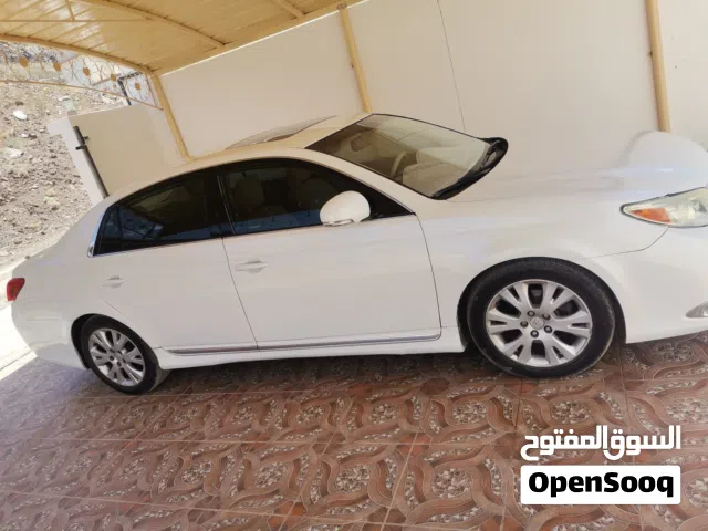 2012 تويوتا افالون XSE