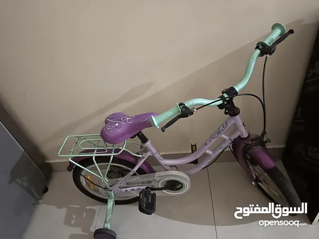 تم تنزيل السعر دراجه بناتي استعمال خفيف كل شيء ممتاز bicycle for girl age 6to 10 very good condition