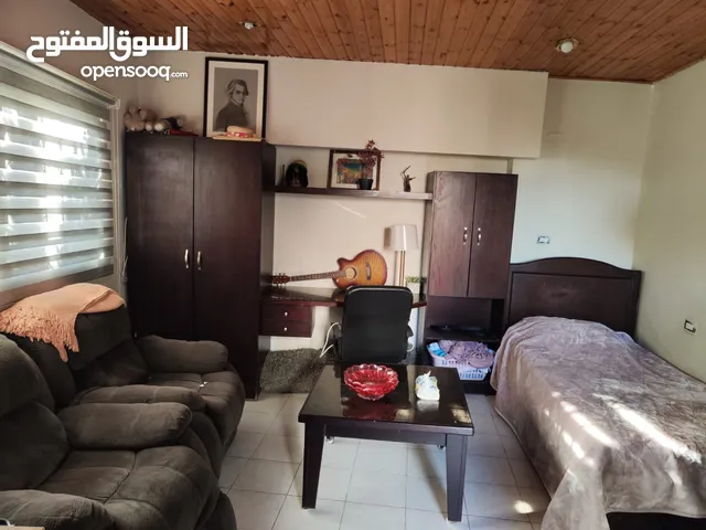 استوديو للايجار