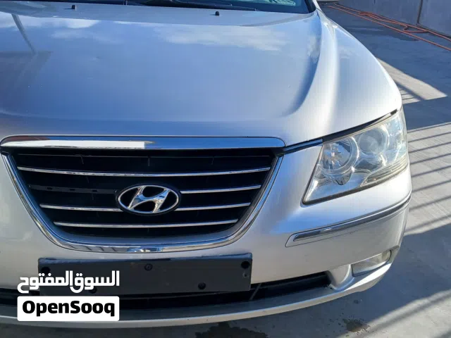 2009 هيونداي سوناتا Standard
