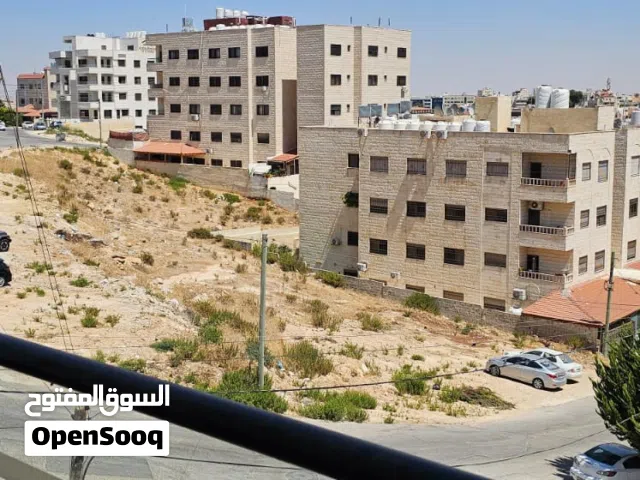 شقه مميزه للبيع في شفا بدران 220متر 4غرف نوم.4حمامات.مساحة الشقه 220متر.الطابق الثاني بسعر مغري